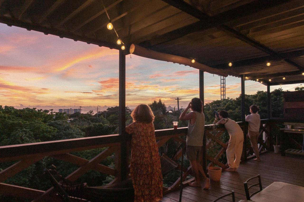 Mambo Hostel Okinawa Motobu Extérieur photo